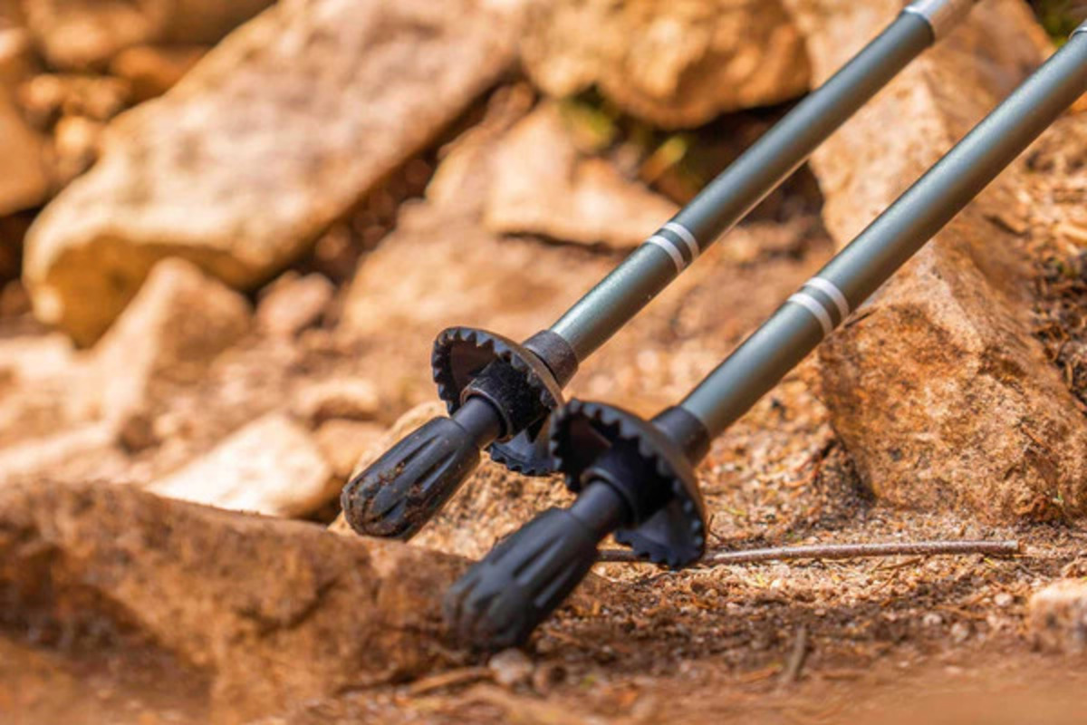 How-Can-You-Replace-Trekking-Pole-Tips how-can-you-replace-trekking-pole-tips