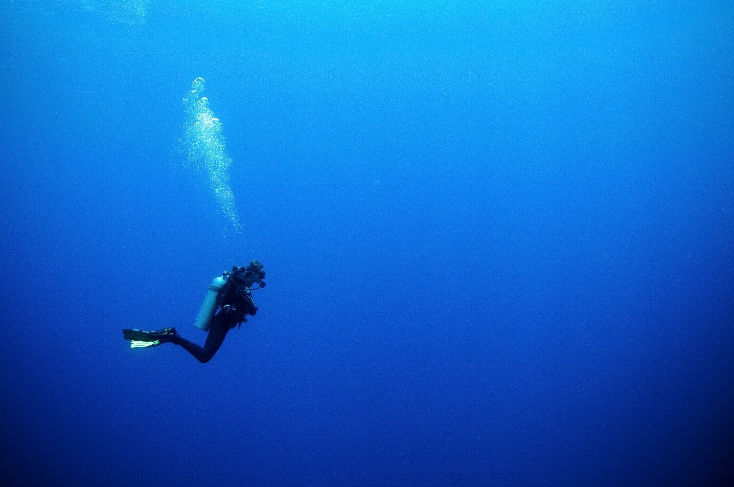 How-Deep-Can-You-Go-When-Scuba-Diving how-deep-can-you-go-when-scuba-diving