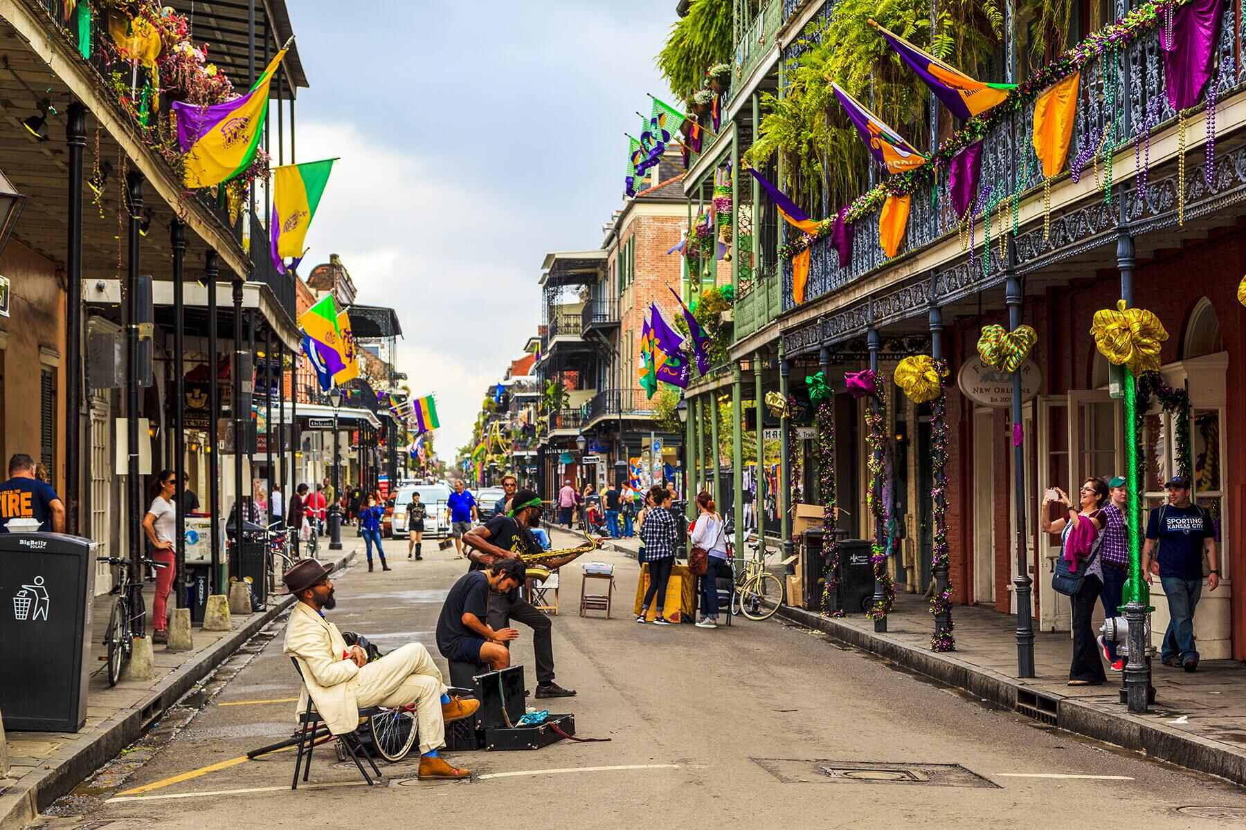 How-Do-I-Not-Look-Like-A-Tourist-In-New-Orleans how-do-i-not-look-like-a-tourist-in-new-orleans