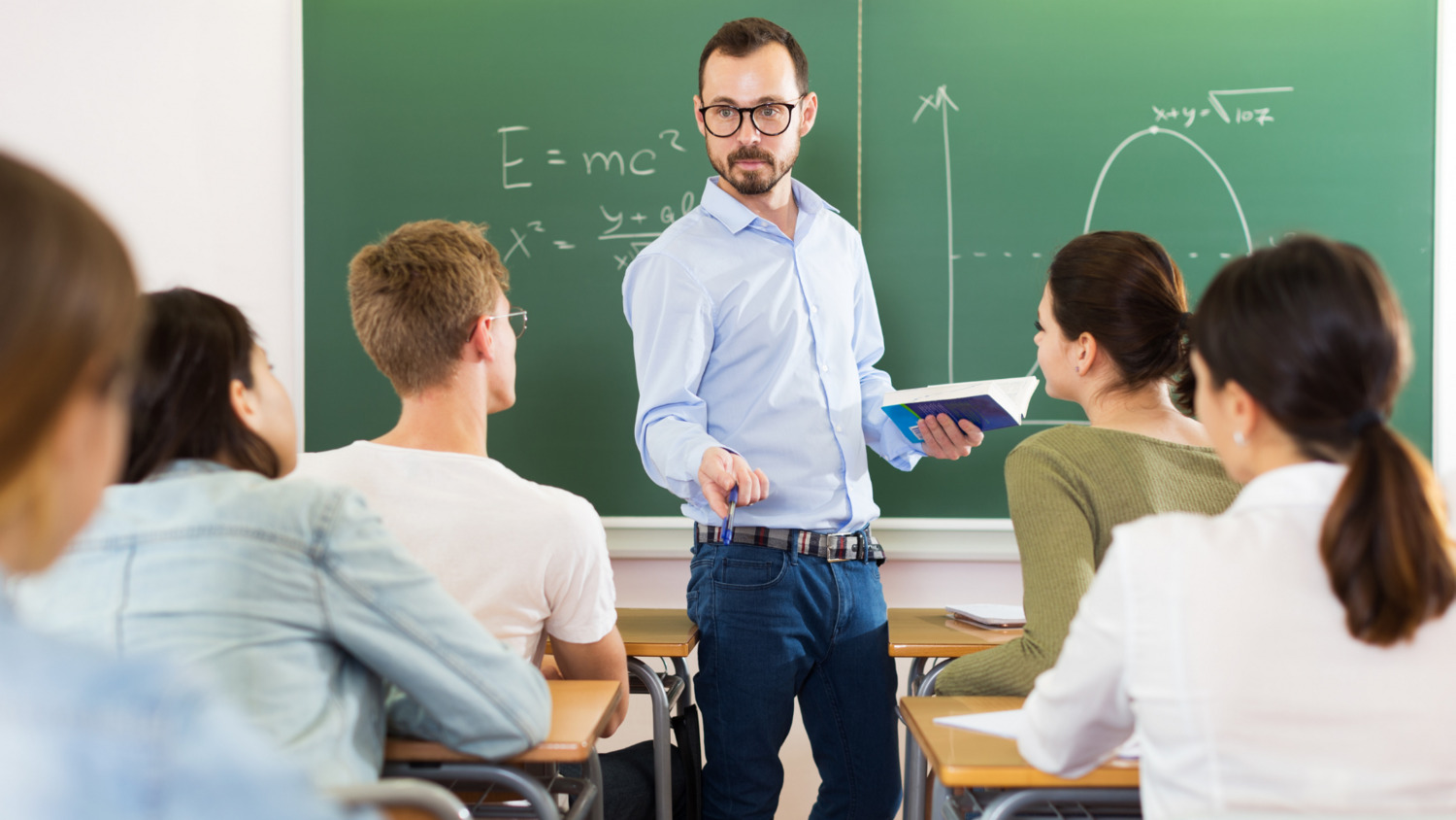 How-I-Made-Over-100K-A-Year-Teaching-Overseas how-i-made-over-100k-a-year-teaching-overseas