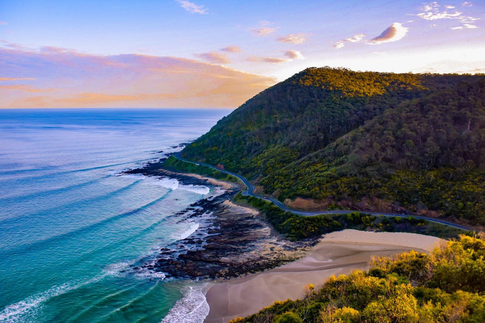 How-Long-Does-It-Take-To-Get-To-The-Great-Ocean-Road-For-A-One-Day-Trip how-long-does-it-take-to-get-to-the-great-ocean-road-for-a-one-day-trip
