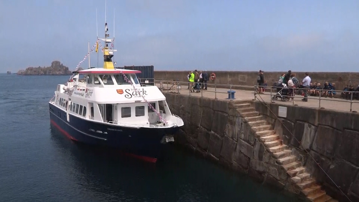 How-Long-Is-Ferry-Ride-From-Guernsey-To-Sark how-long-is-ferry-ride-from-guernsey-to-sark