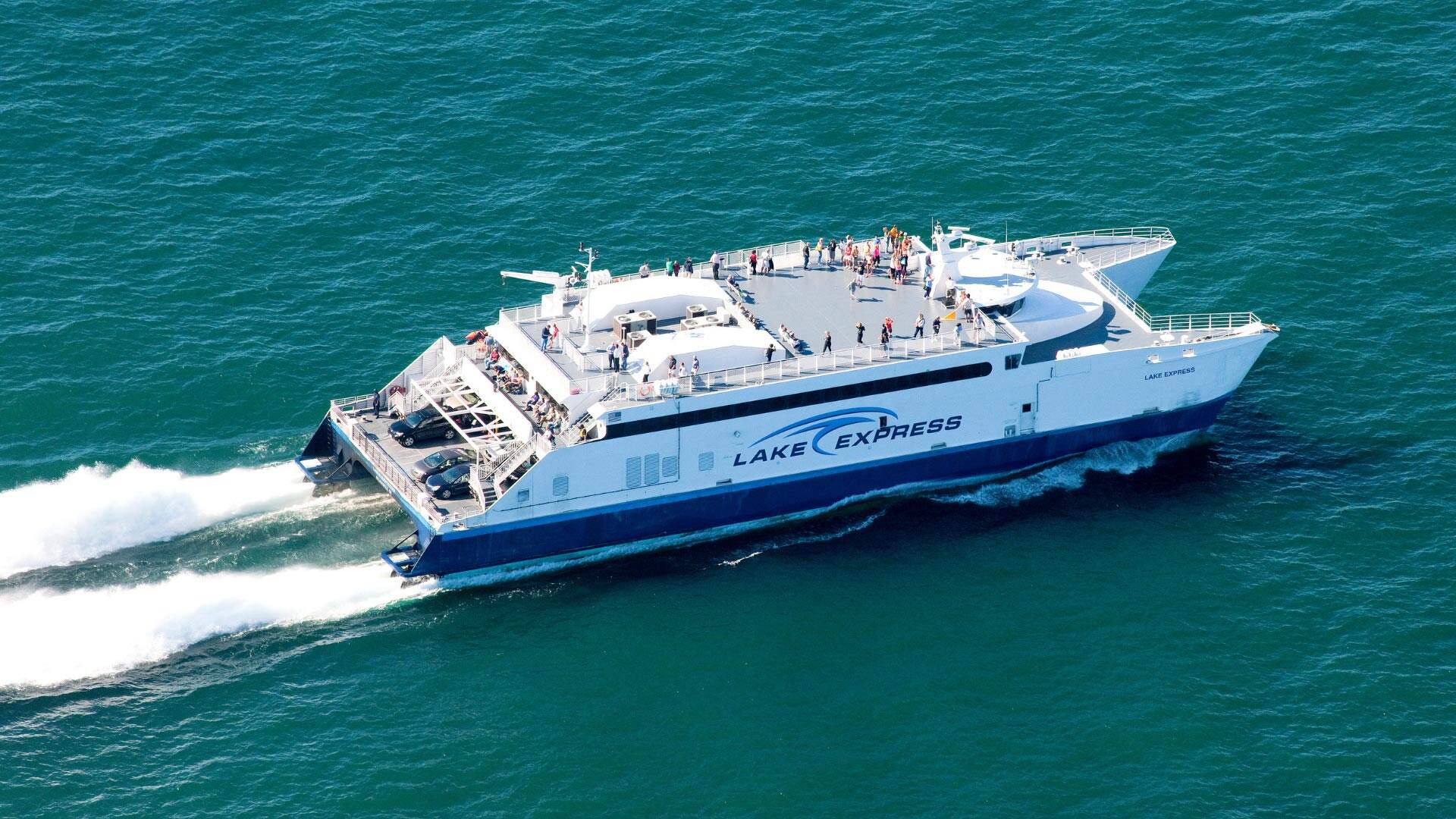 how-long-is-the-ferry-ride-from-milwaukee-to-michigan