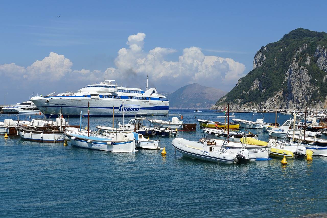 How-Long-Is-The-Ferry-Ride-From-Naples-To-Capri how-long-is-the-ferry-ride-from-naples-to-capri