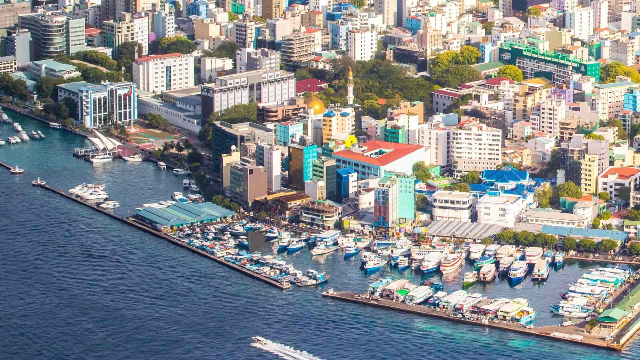 How-Long-Should-I-Do-Sightseeing-For-At-Maldives-Capital how-long-should-i-do-sightseeing-for-at-maldives-capital