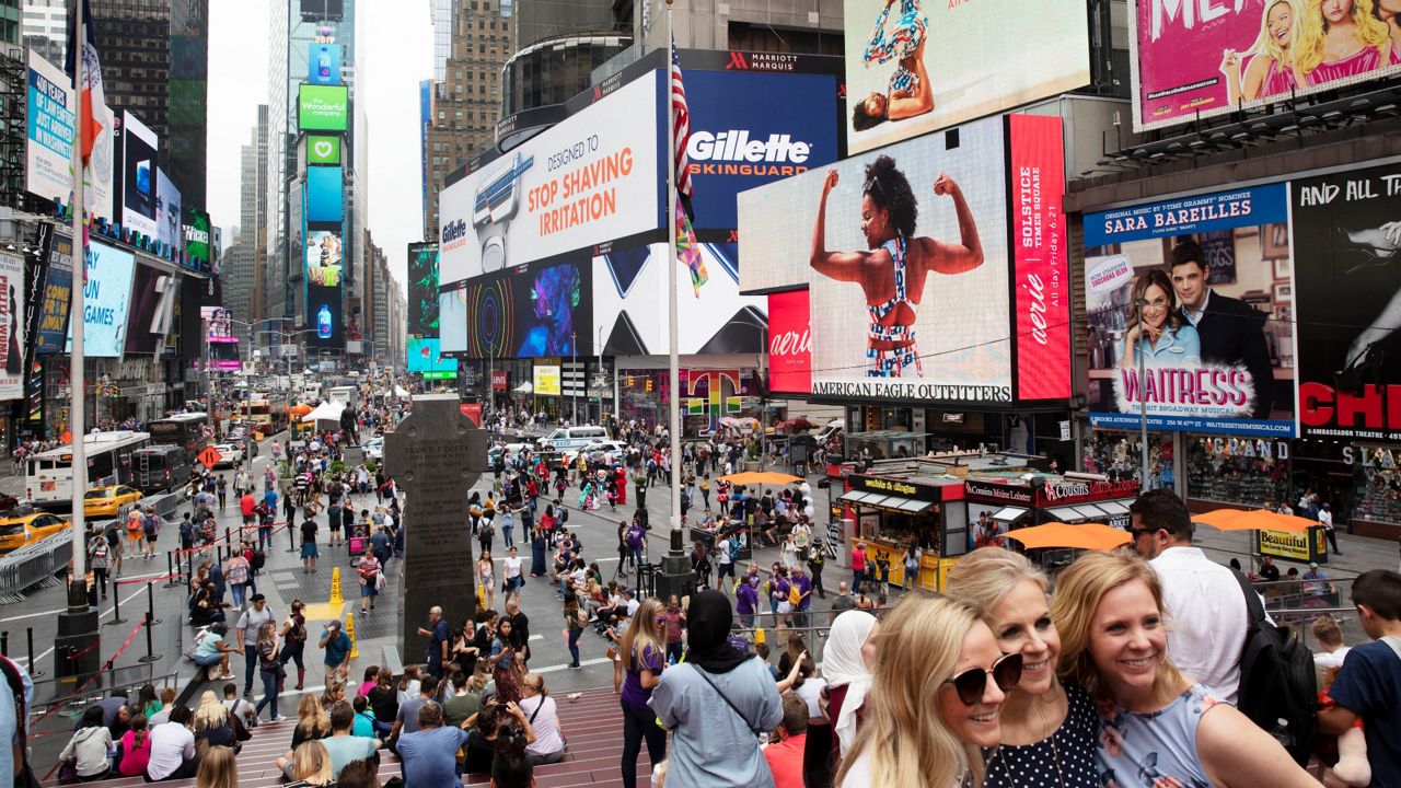 How-Many-Tourists-Visit-The-US-Each-Year how-many-tourists-visit-the-us-each-year