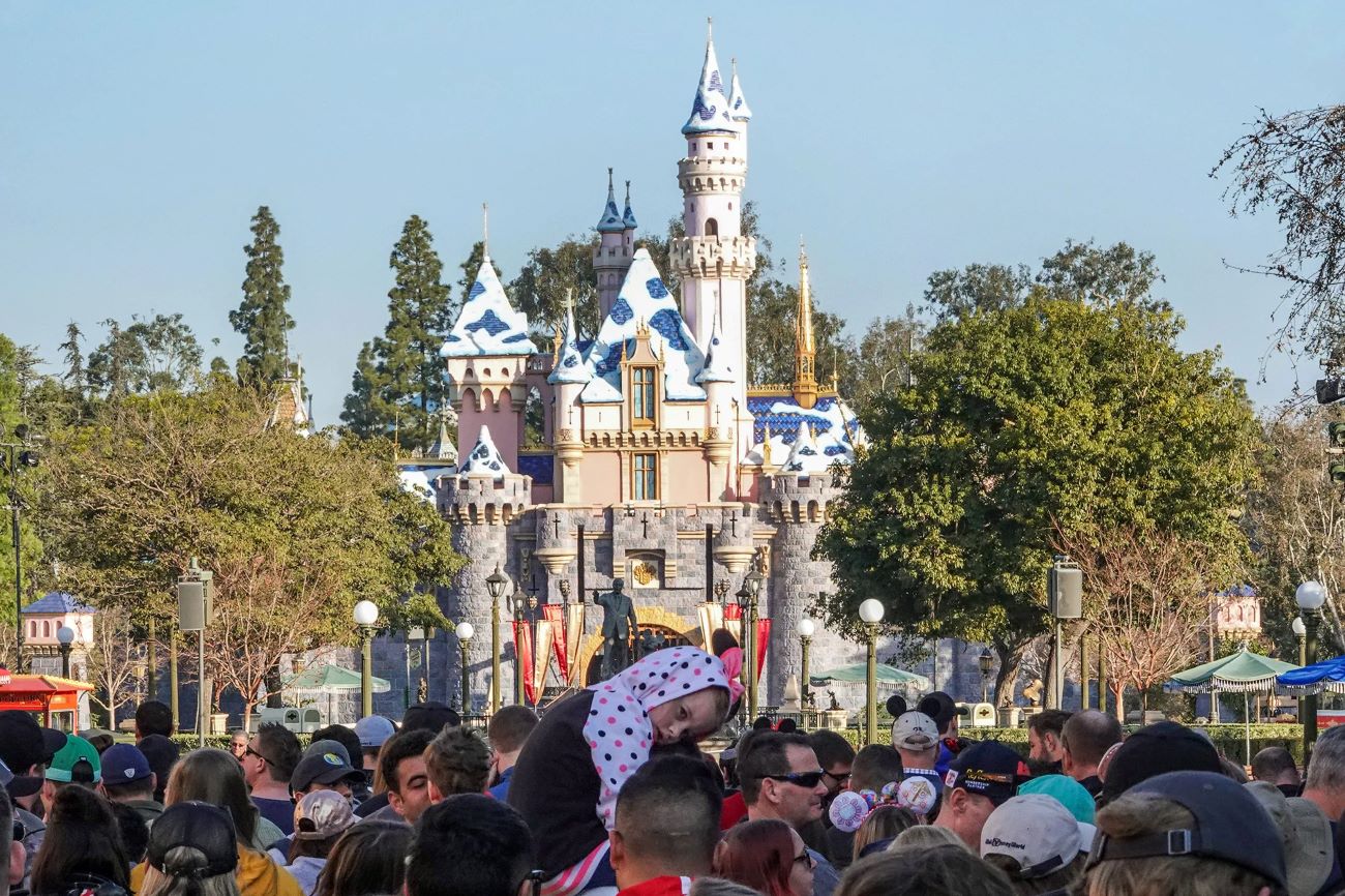 How-Much-Does-A-4-Day-Trip-To-Disneyland-Cost how-much-does-a-4-day-trip-to-disneyland-cost