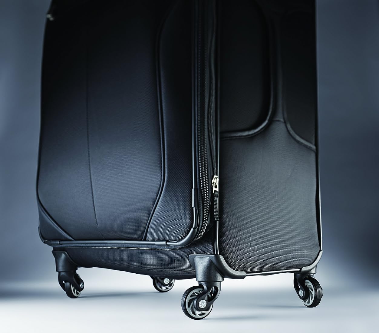 How Much Does The Samsonite Liftwo Spinner 21 Luggage Weigh