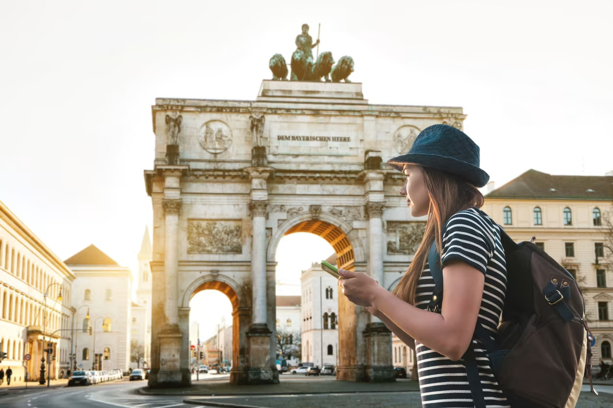 How-To-Avoid-Looking-Like-A-Tourist-In-Germany how-to-avoid-looking-like-a-tourist-in-germany