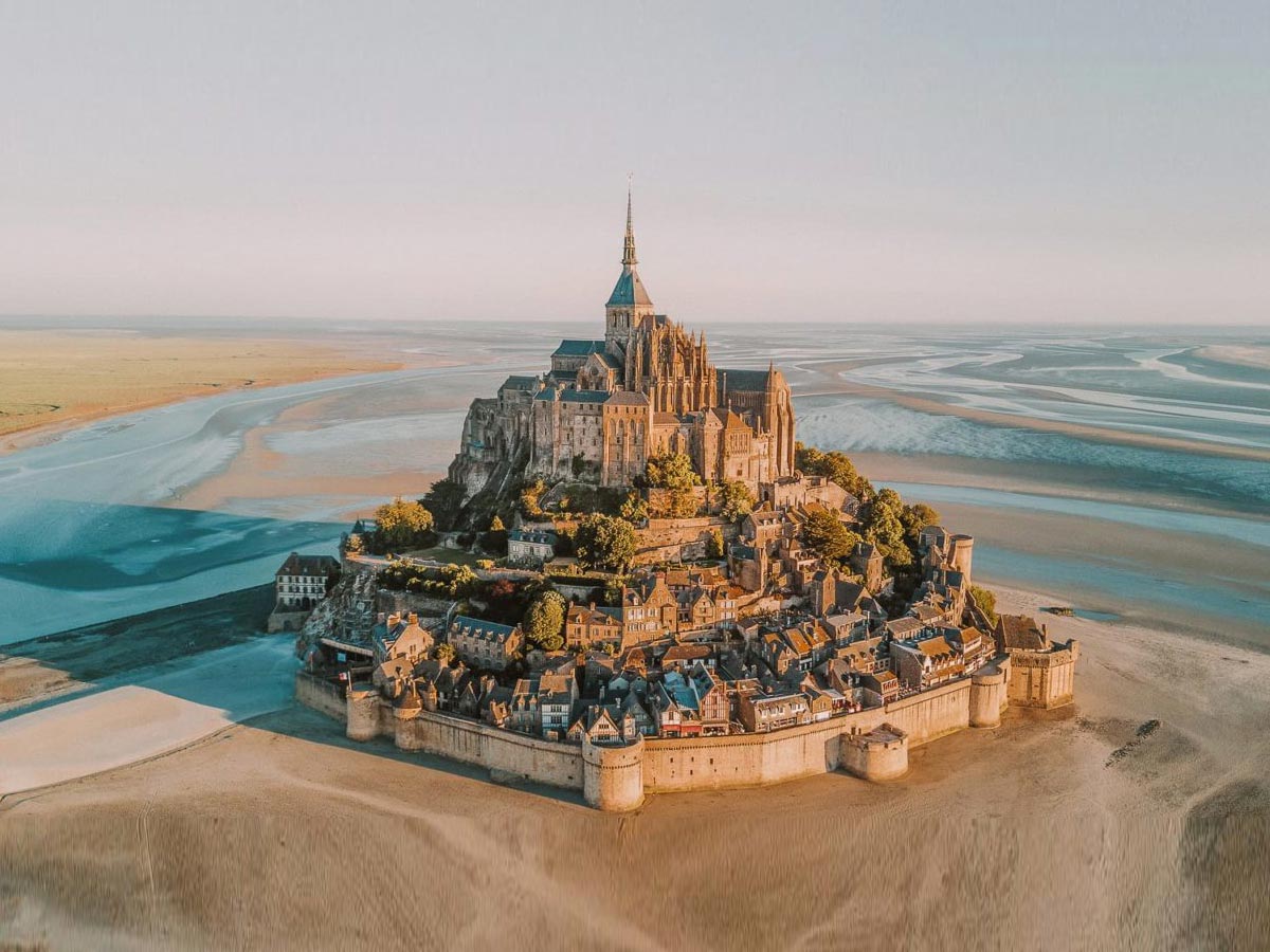 How-To-Do-A-Day-Trip-To-Mont-Saint-Michel how-to-do-a-day-trip-to-mont-saint-michel