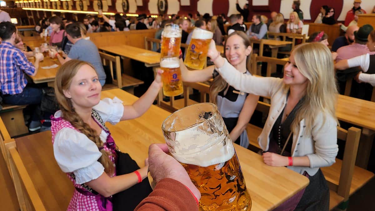 how-to-plan-a-trip-to-oktoberfest