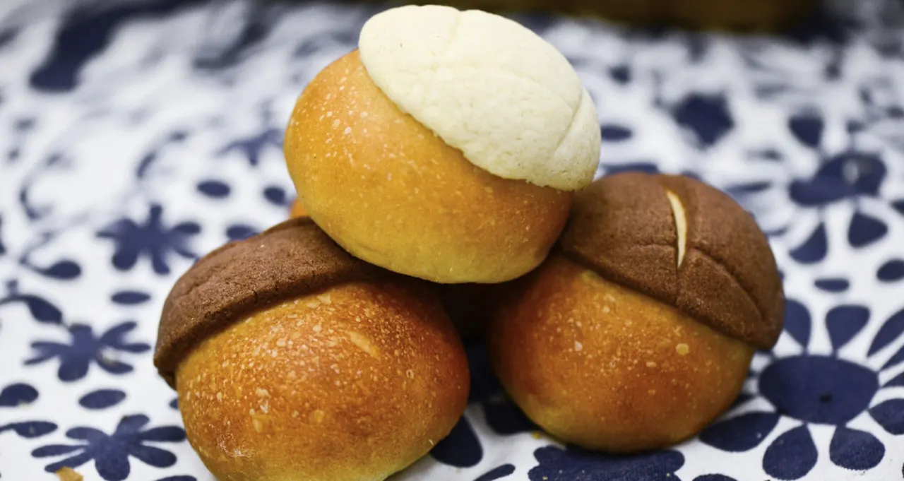 It8217s-Never-Too-Hot-To-Appreciate-Fresh-Hot-Bread its-never-too-hot-to-appreciate-fresh-hot-bread