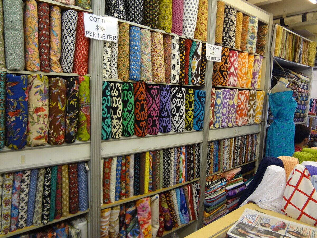 malama-thomas-street-fabric-shop
