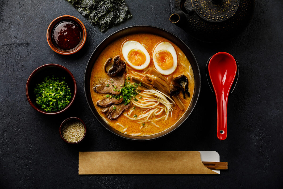 recipes-around-the-world-miso-ramen