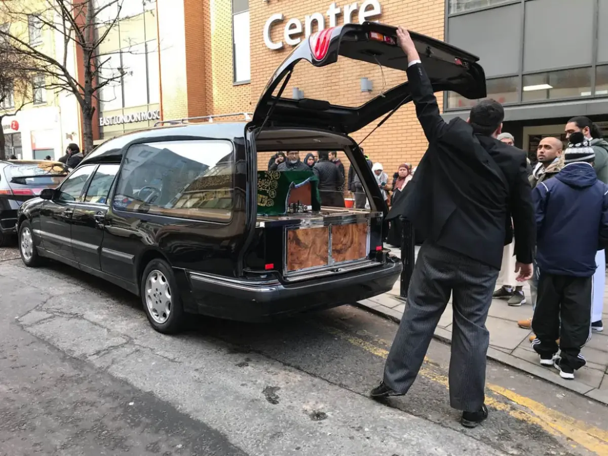 the-muslim-undertakers-of-east-london