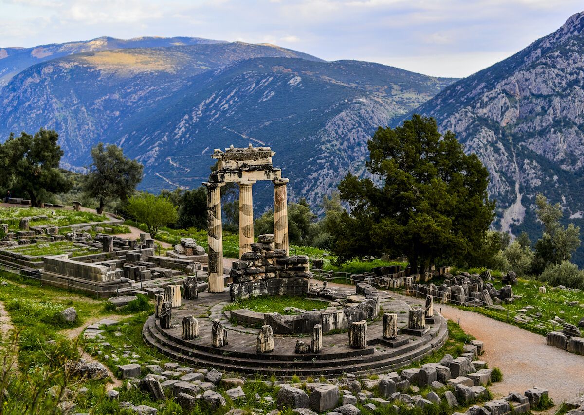 The-Sanctuary-Of-Apollo-In-Delphi-Greece-Complete-Guide the-sanctuary-of-apollo-in-delphi-greece-complete-guide