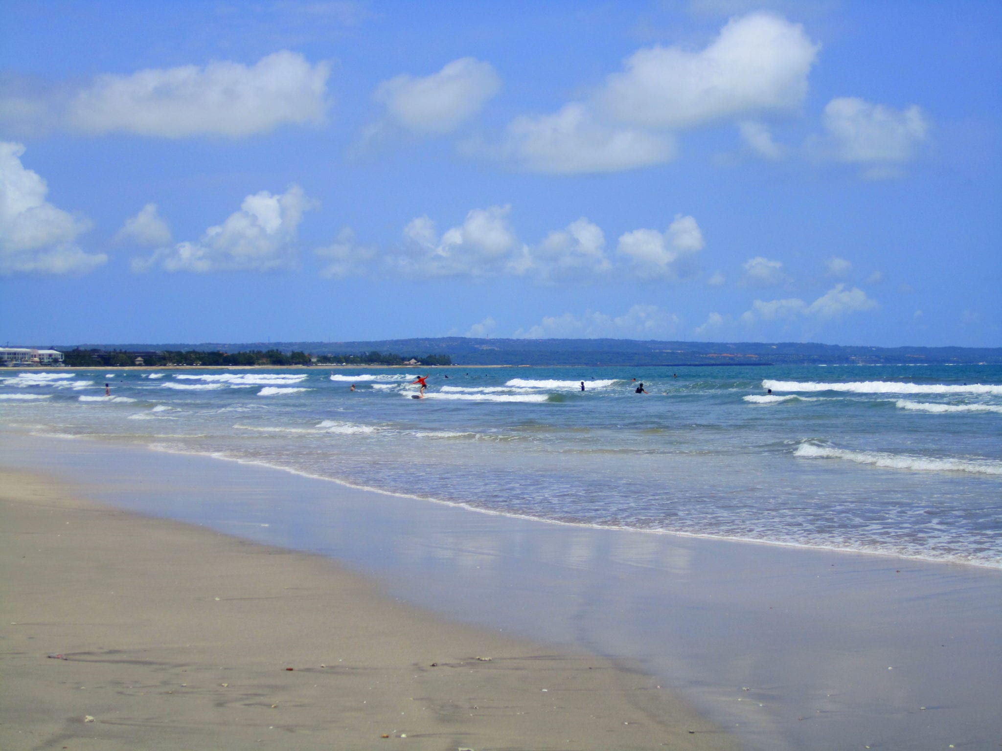 Visiting-Kuta-Beach-Why-This-Is-The-WORST-Place-In-Bali visiting-kuta-beach-why-this-is-the-worst-place-in-bali