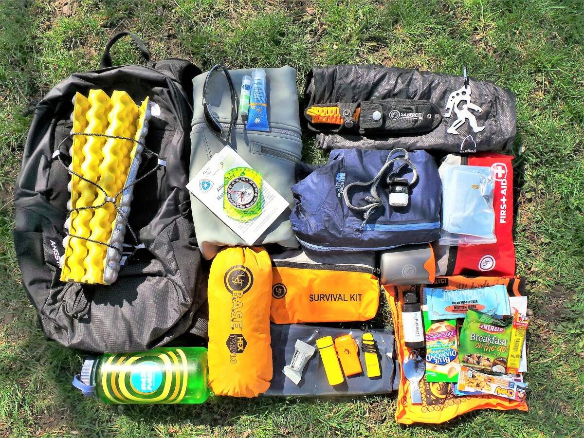 What-Essentials-Should-You-Take-For-Trekking what-essentials-should-you-take-for-trekking