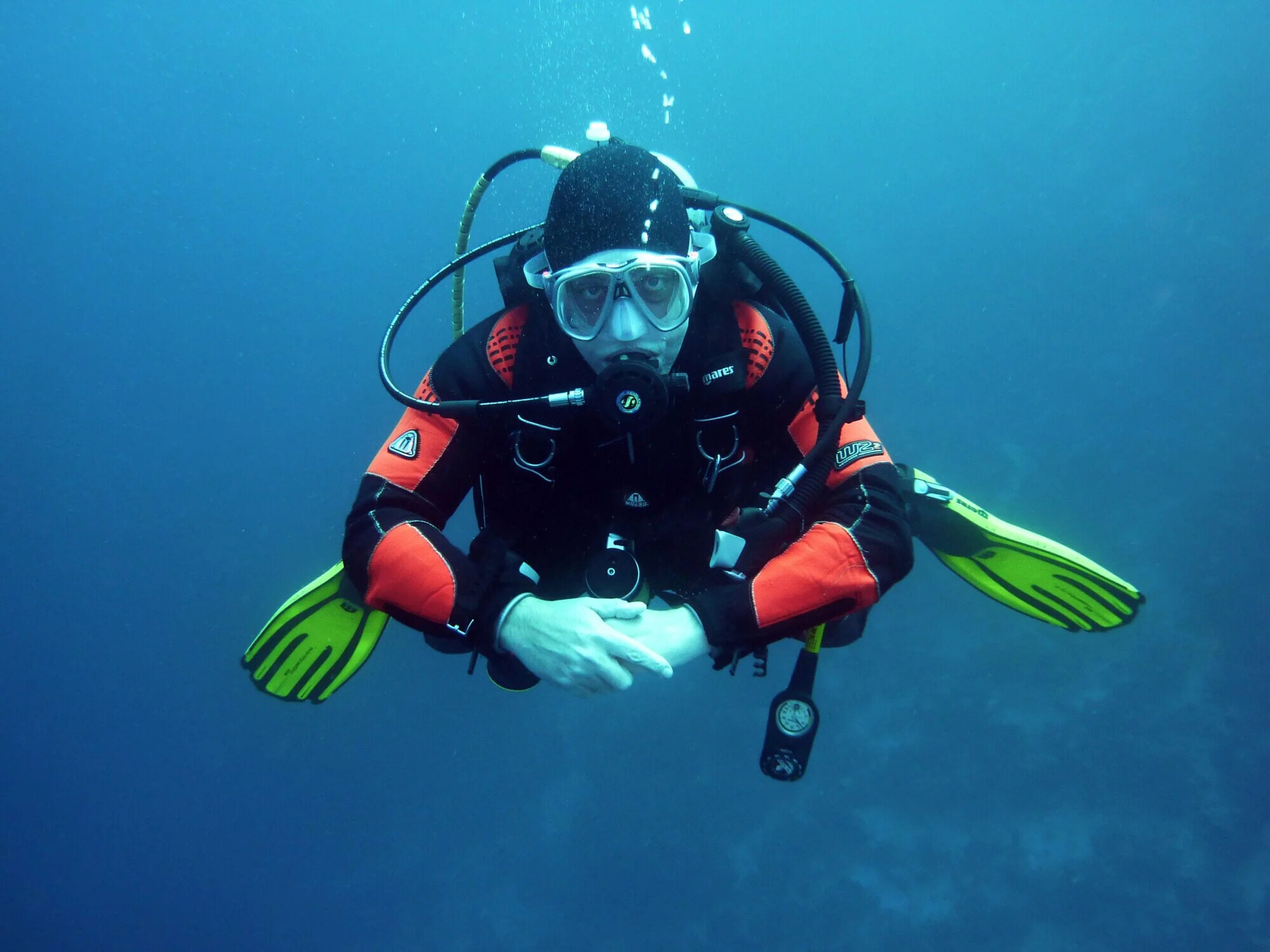 What-Is-BCD-In-Scuba-Diving what-is-bcd-in-scuba-diving