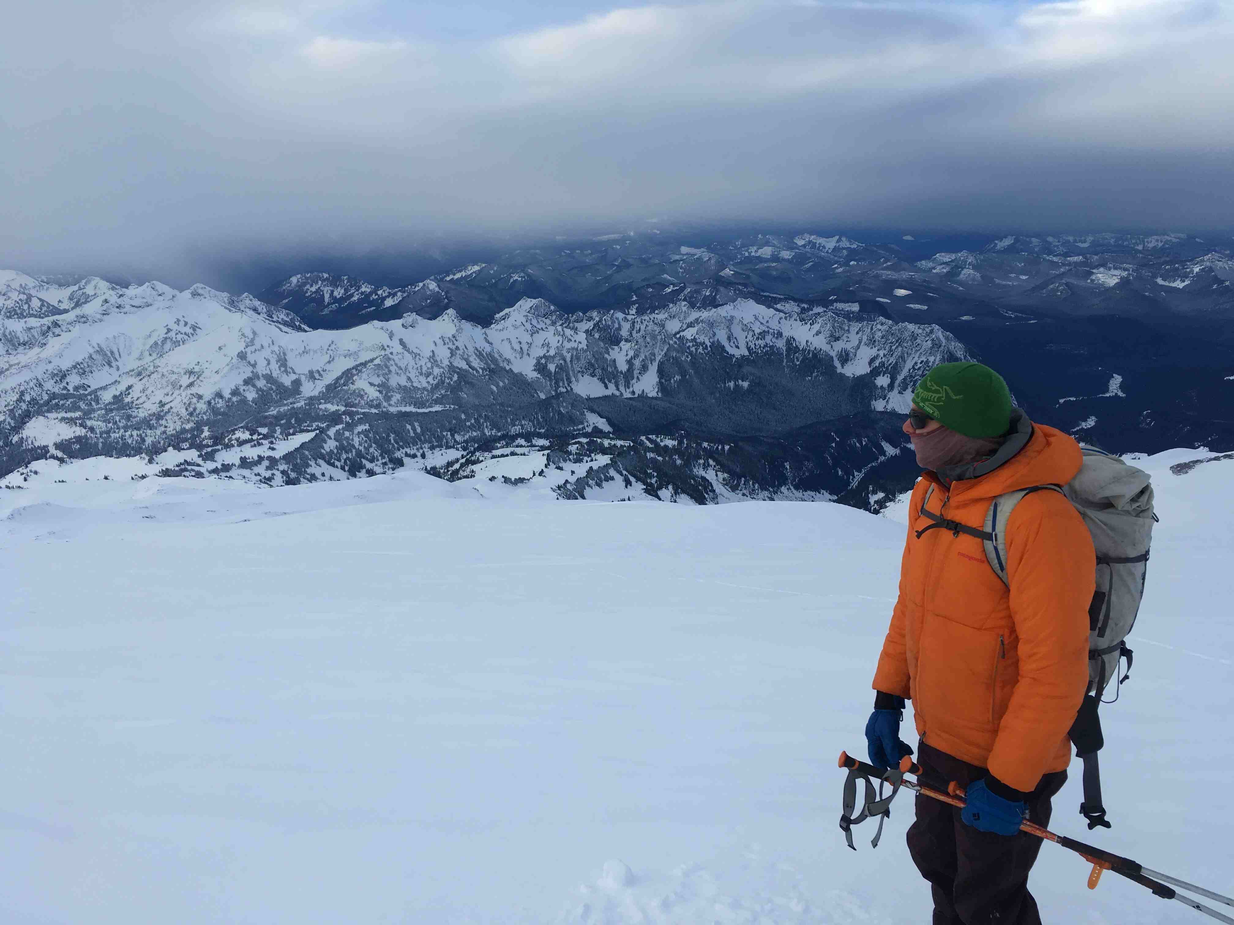 What-Is-The-Difference-Between-Ski-Poles-And-Trekking-Poles what-is-the-difference-between-ski-poles-and-trekking-poles