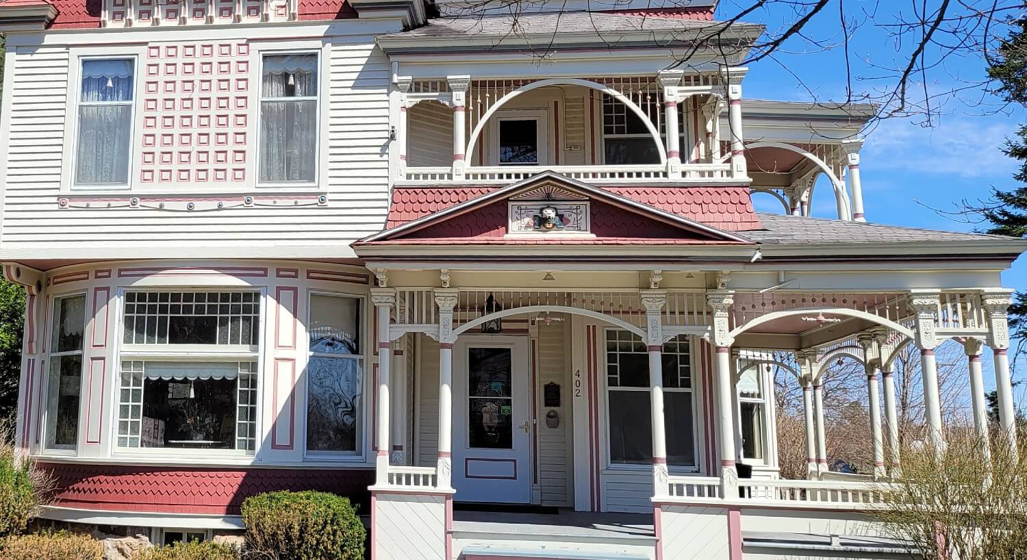 What-To-Do-Around-Grand-Victorian-Bed-And-Breakfast-In-Michigan what-to-do-around-grand-victorian-bed-and-breakfast-in-michigan