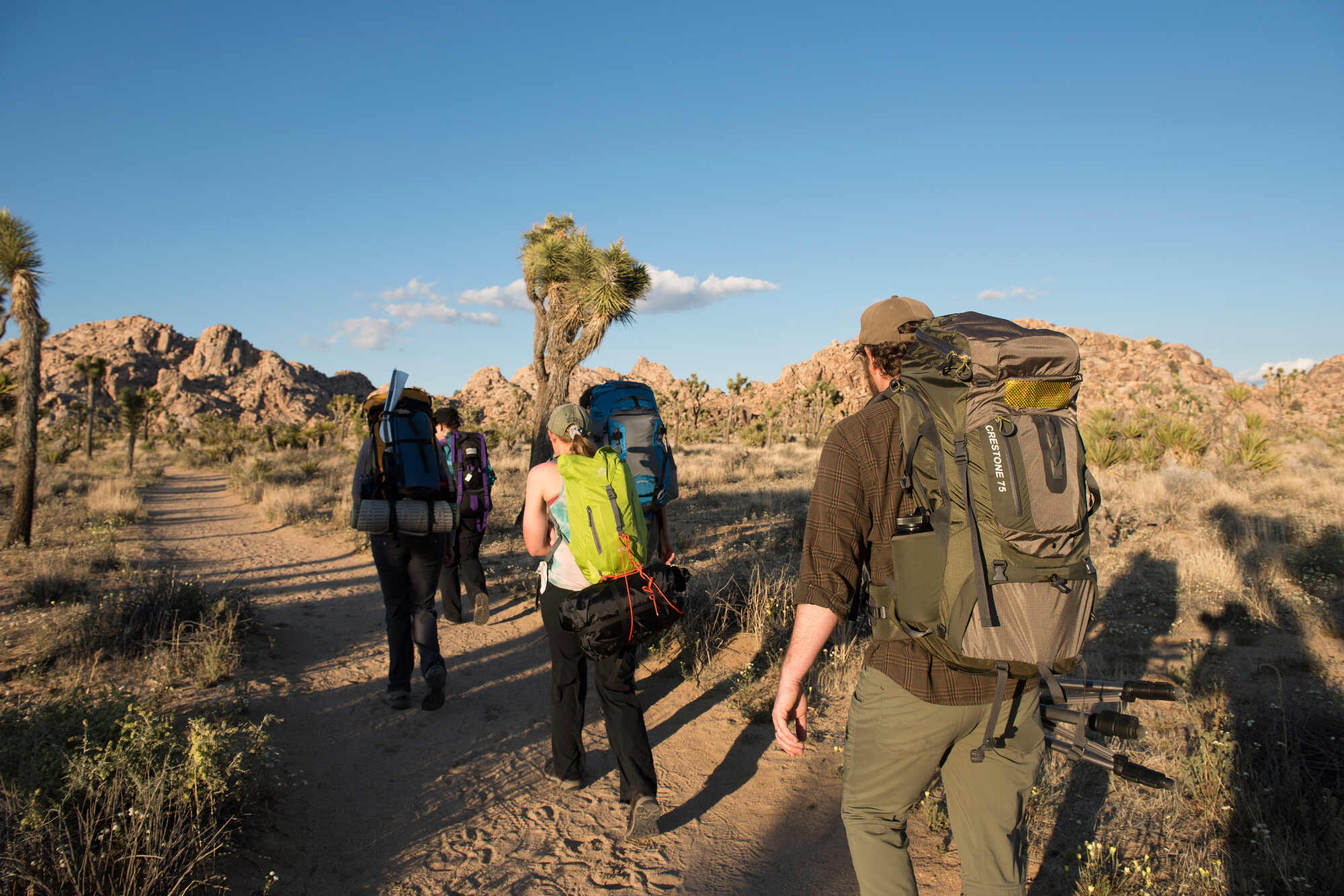 What-To-Wear-Hiking-In-Joshua-Tree what-to-wear-hiking-in-joshua-tree
