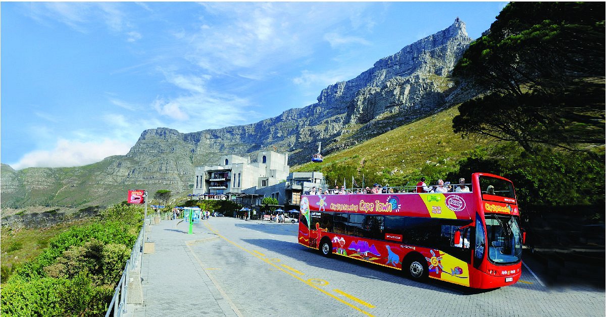 where-to-take-the-hop-on-hop-off-bus-in-johannesburg-city-sightseeing
