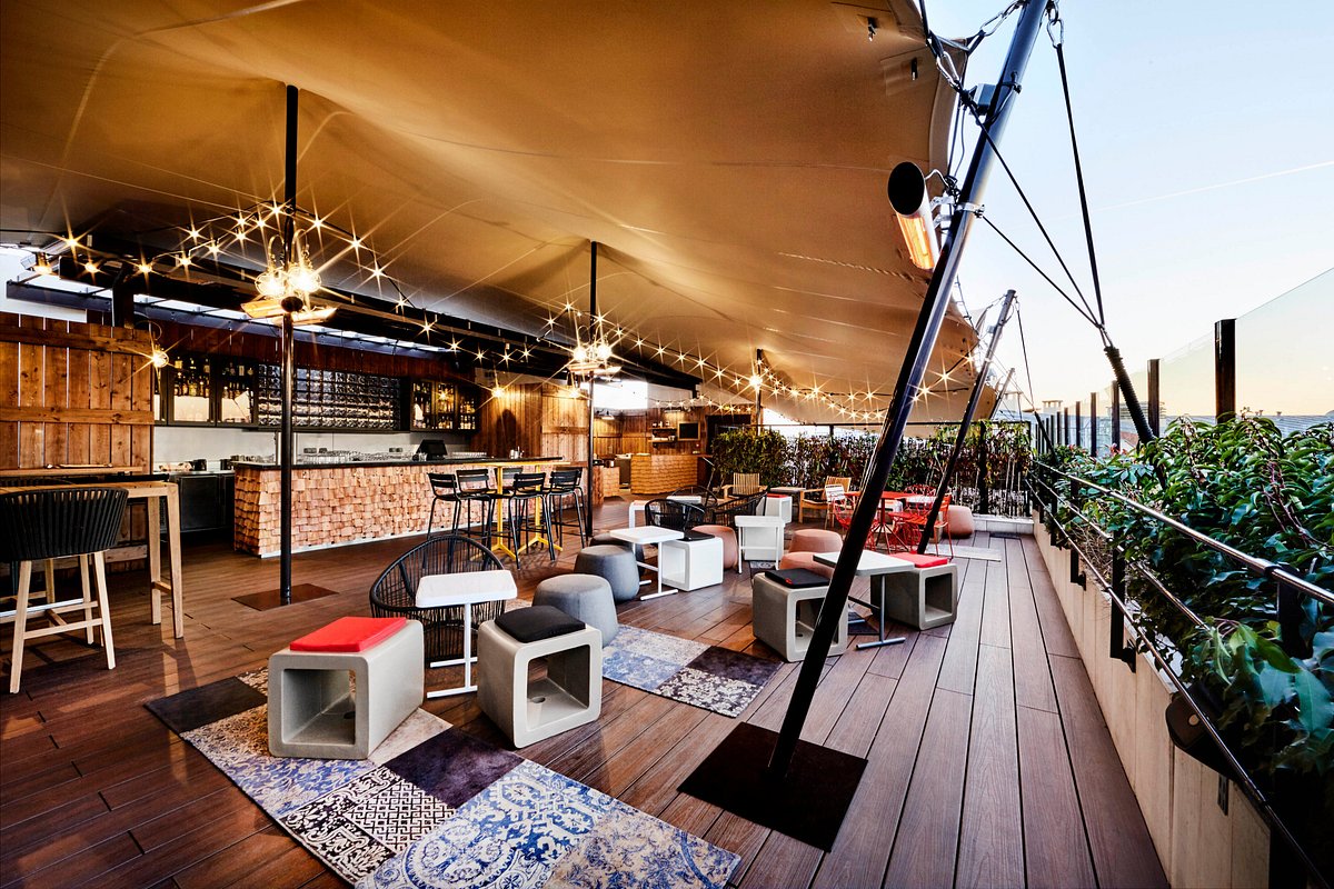 Which-Hostel-Should-You-Stay-In-Paris which-hostel-should-you-stay-in-paris