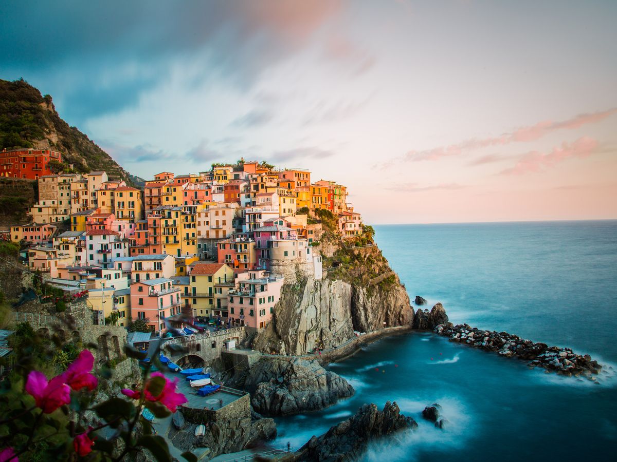Why-Tourists-Ruin-Places-They-Visit-and-What-You-Can-Do why-tourists-ruin-places-they-visit-and-what-you-can-do