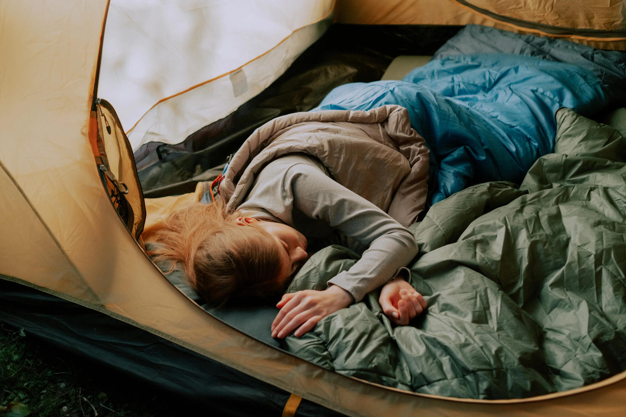 Camping-Comfort-Unveiling-The-Coziness-Of-Camping-Blanket-Quilts camping-comfort-unveiling-the-coziness-of-camping-blanket-quilts