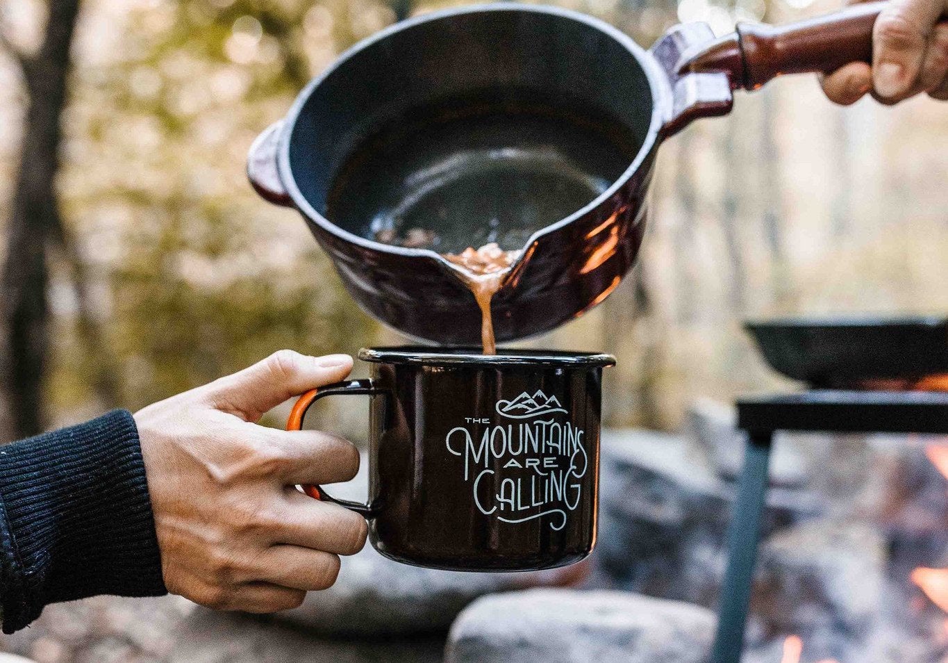 Embracing-Enamel-Mugs-The-Best-Camping-Cups embracing-enamel-mugs-the-best-camping-cups