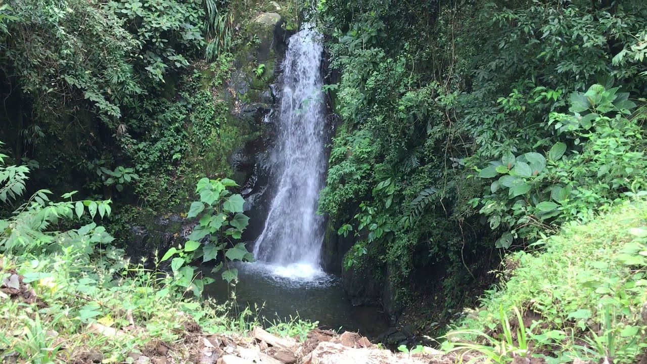 Filipina-Waterfalls-In-Sora-Panama filipina-waterfalls-in-sora-panama