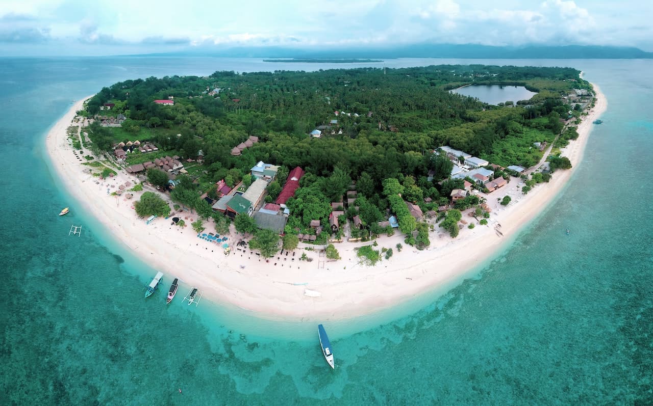 Gili-Meno-Island-Travel-Guide-Best-Things-To-Do gili-meno-island-travel-guide-best-things-to-do