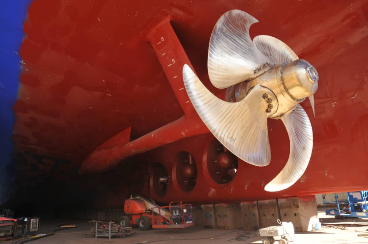 how-big-is-a-cruise-ship-propeller