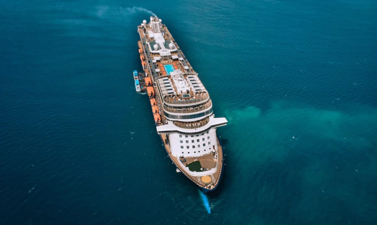 How-Does-A-Cruise-Ship-Move how-does-a-cruise-ship-move