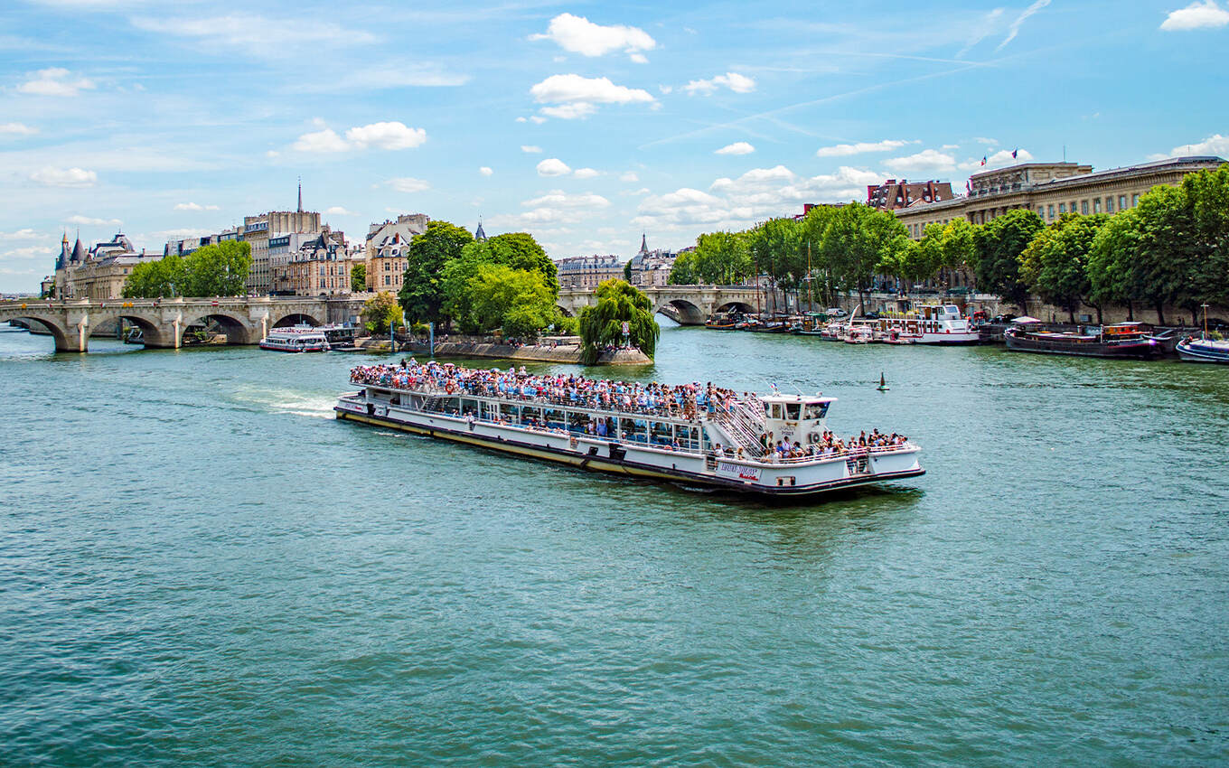 seine river cruise how long