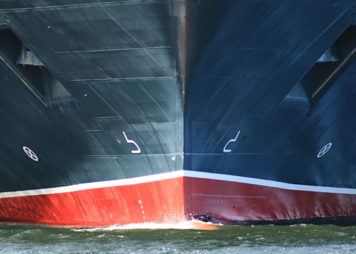 how-much-of-the-cruise-ship-is-underwater