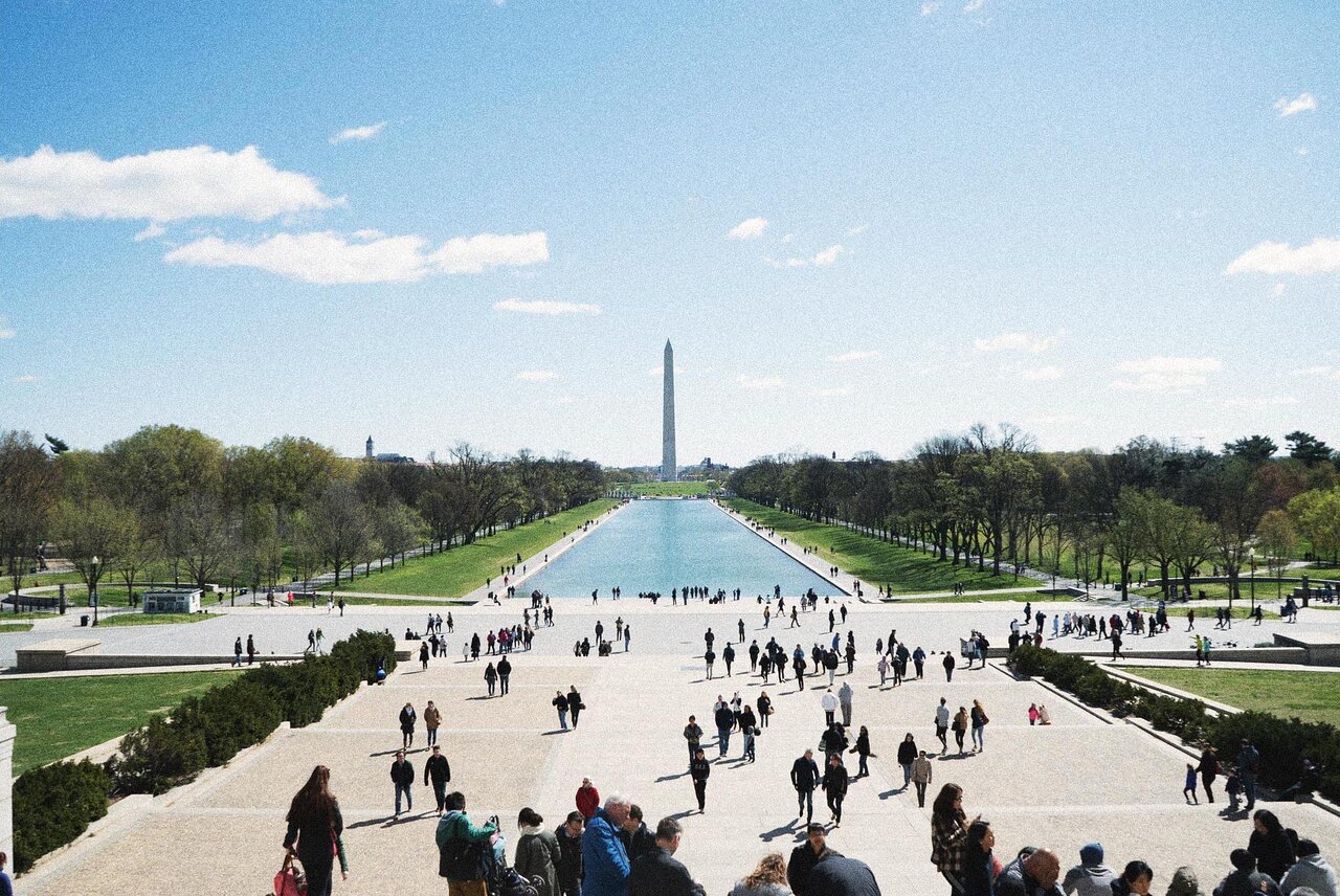 How-Much-Tip-To-Give-A-Tour-Guide-In-Washington-D.C how-much-tip-to-give-a-tour-guide-in-washington-d-c