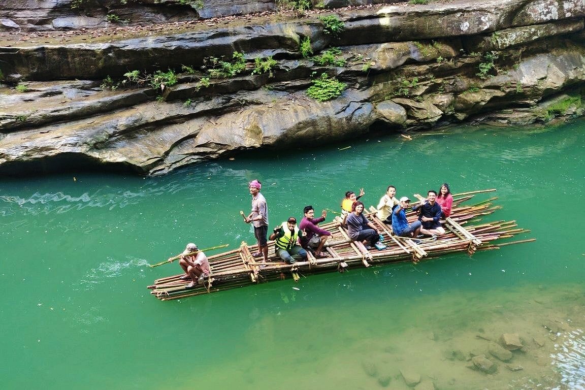 How-Much-To-Tip-A-Tour-Guide-In-Bangladesh how-much-to-tip-a-tour-guide-in-bangladesh