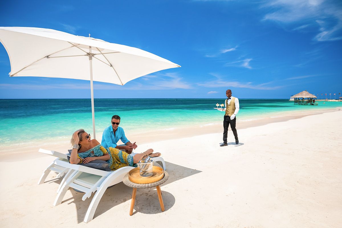 How-Much-To-Tip-Butler-At-An-All-Inclusive-Resort how-much-to-tip-butler-at-an-all-inclusive-resort