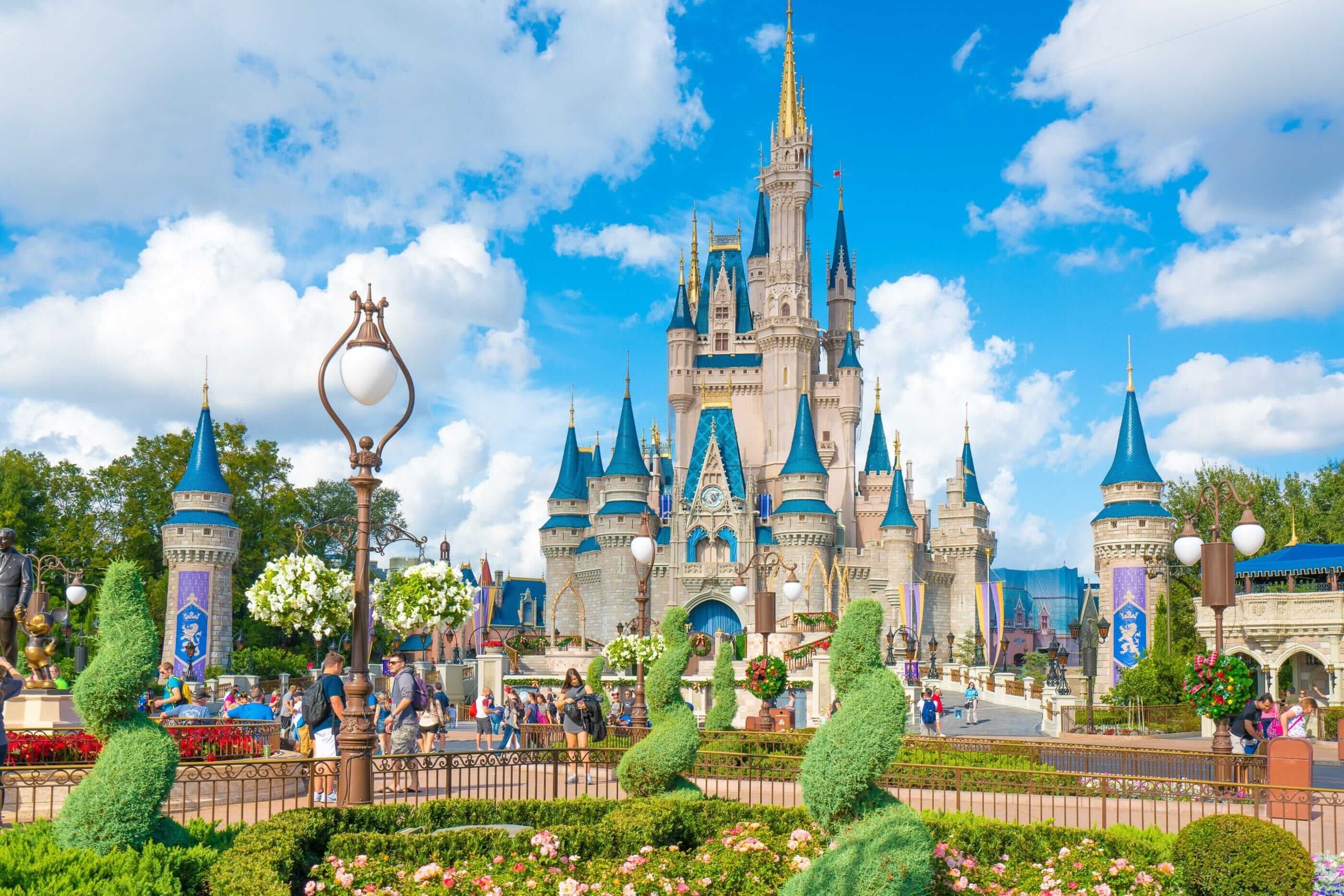 How-To-Become-A-Vip-Tour-Guide-At-Disney-World how-to-become-a-vip-tour-guide-at-disney-world