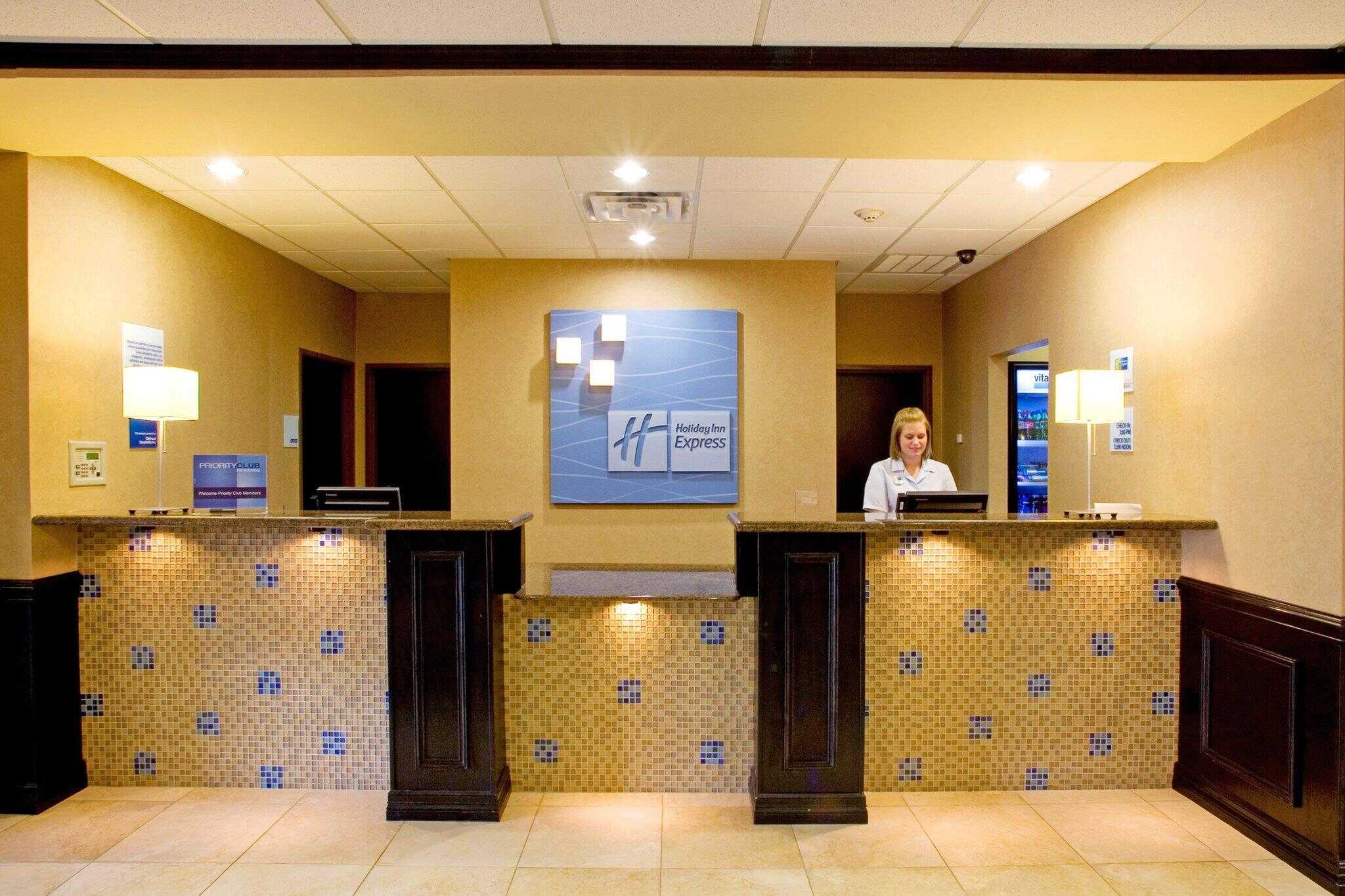 check out of holiday inn express