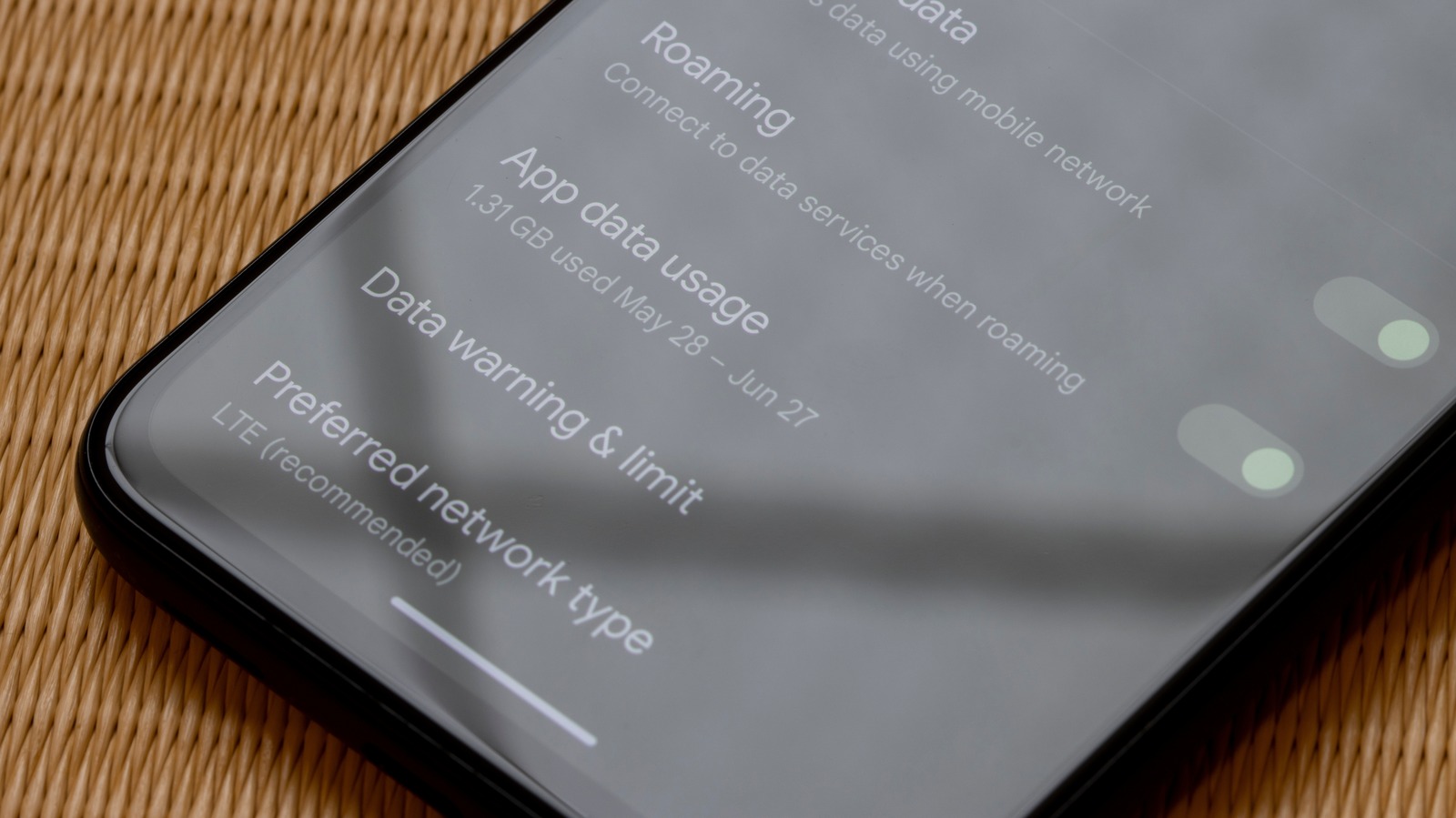 How-To-Check-Roaming-Data-Usage how-to-check-roaming-data-usage