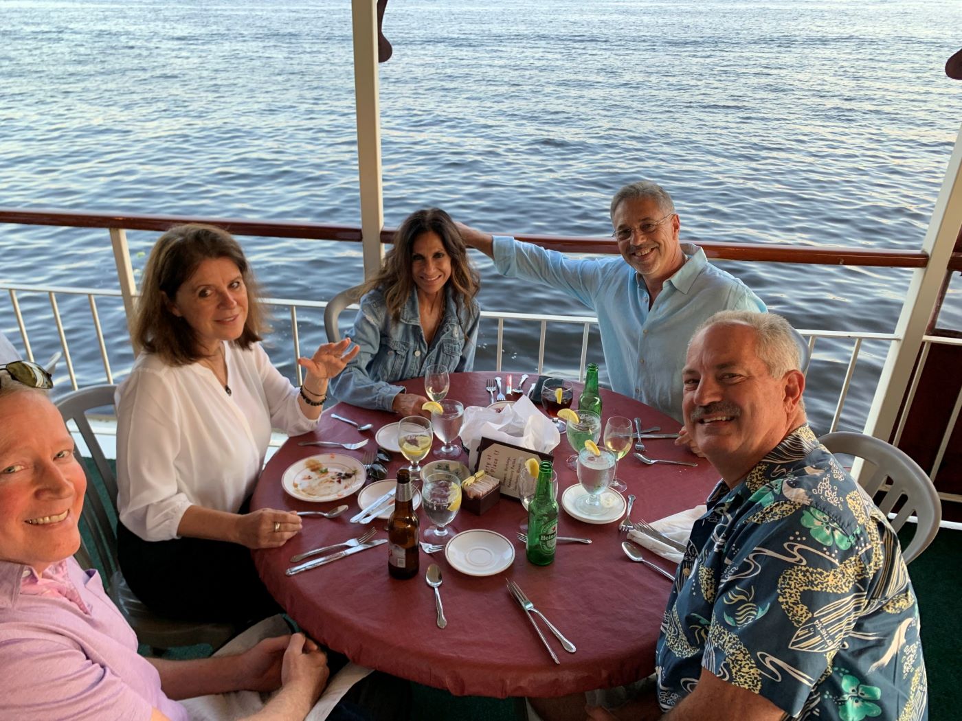 How-To-Cruise-With-A-Family-Of-5 how-to-cruise-with-a-family-of-5