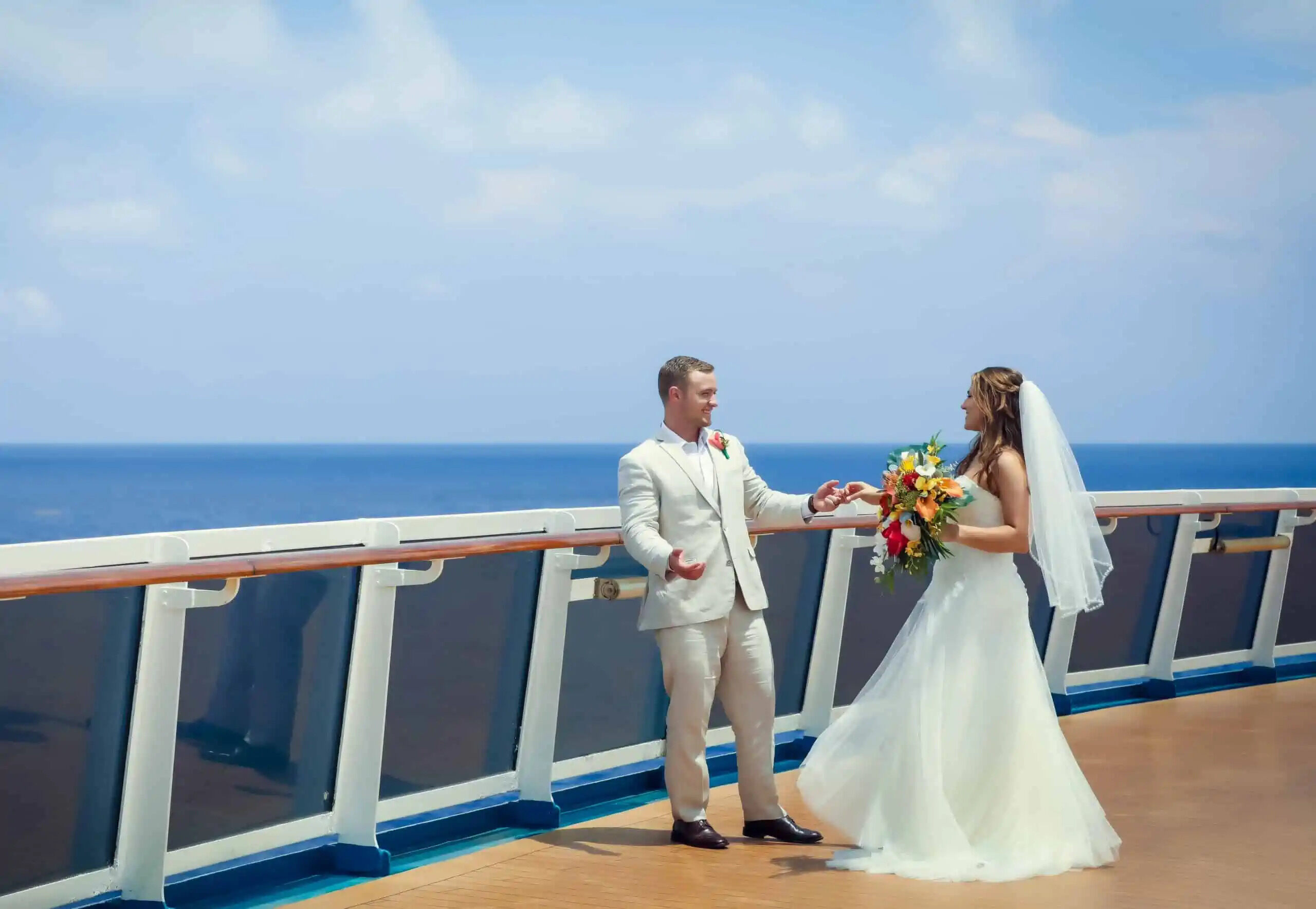 how-to-plan-a-wedding-on-a-cruise-ship