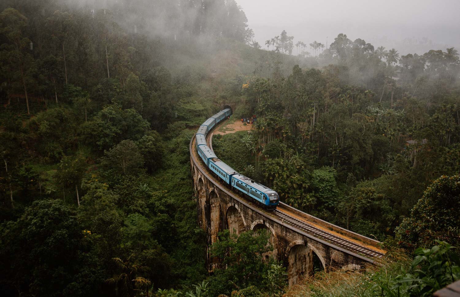 Kandy-To-Ella-Train-In-Sri-Lanka-Everything-You-Need-To-Know kandy-to-ella-train-in-sri-lanka-everything-you-need-to-know