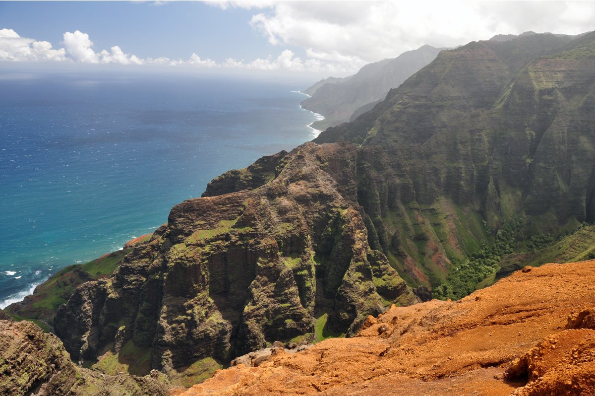nualolo-cliff-trail-on-kauai-hawaii-complete-guide