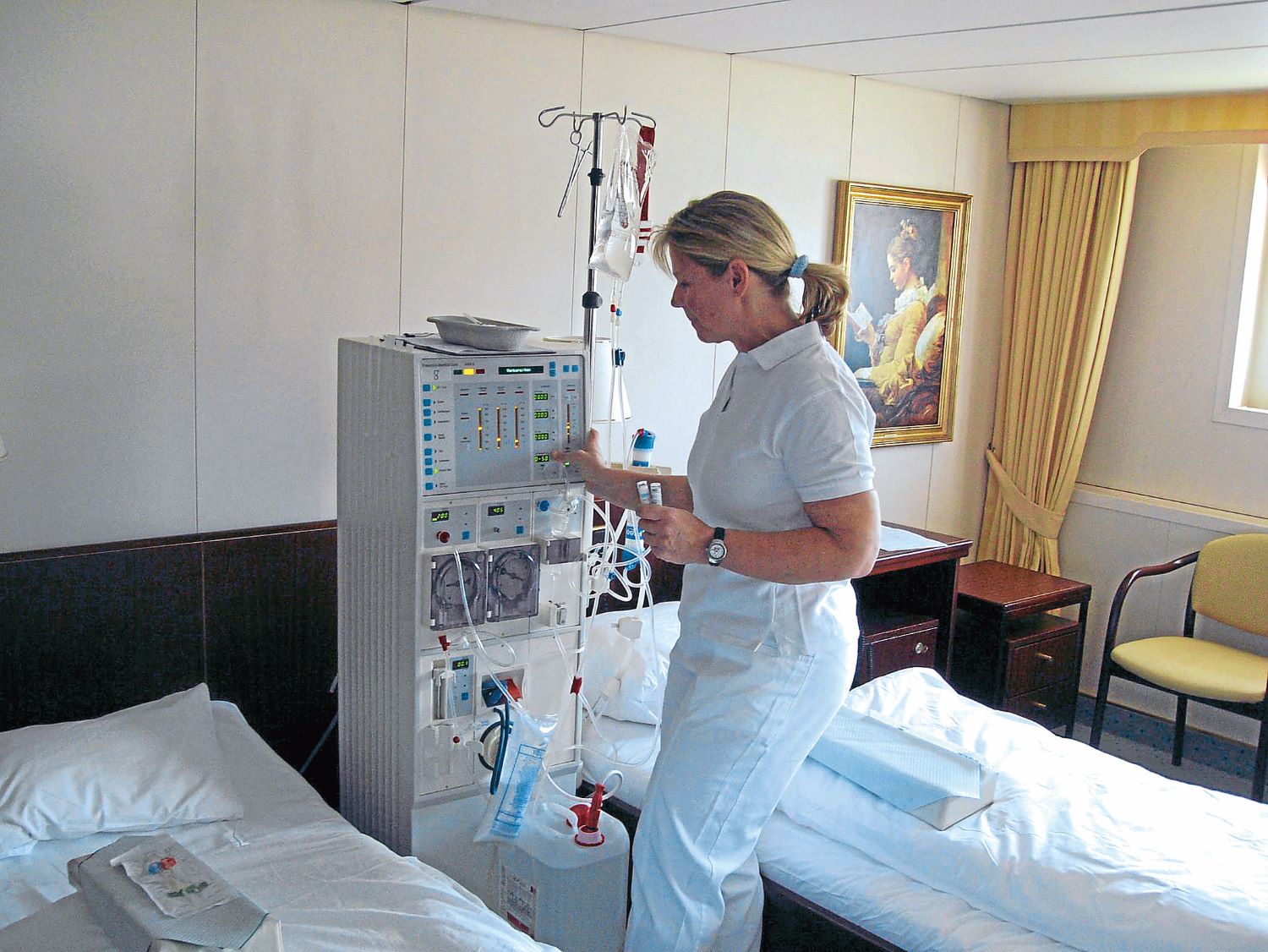 what-cruise-ships-offer-dialysis