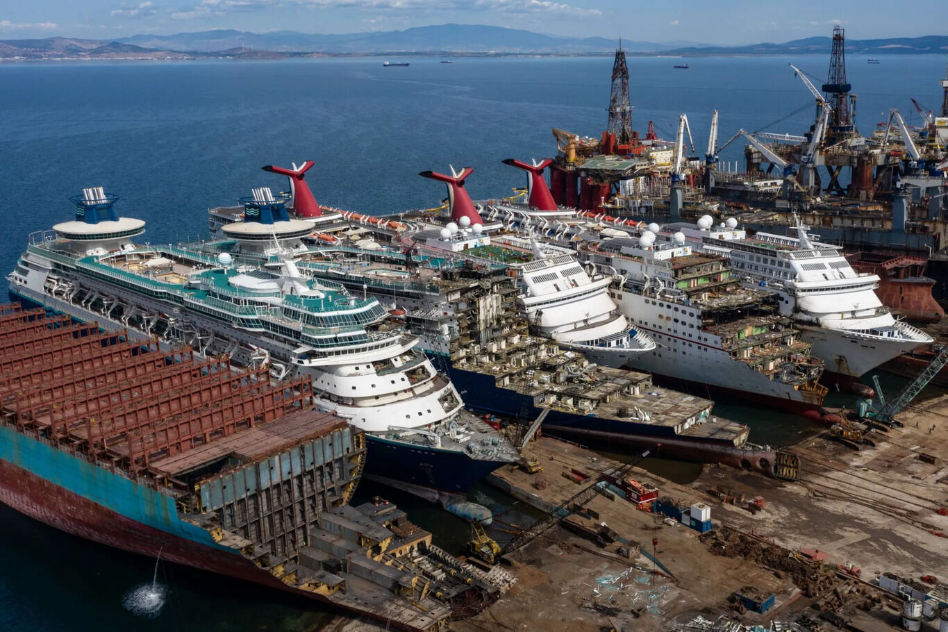 What-Happens-To-Old-Cruise-Ships what-happens-to-old-cruise-ships