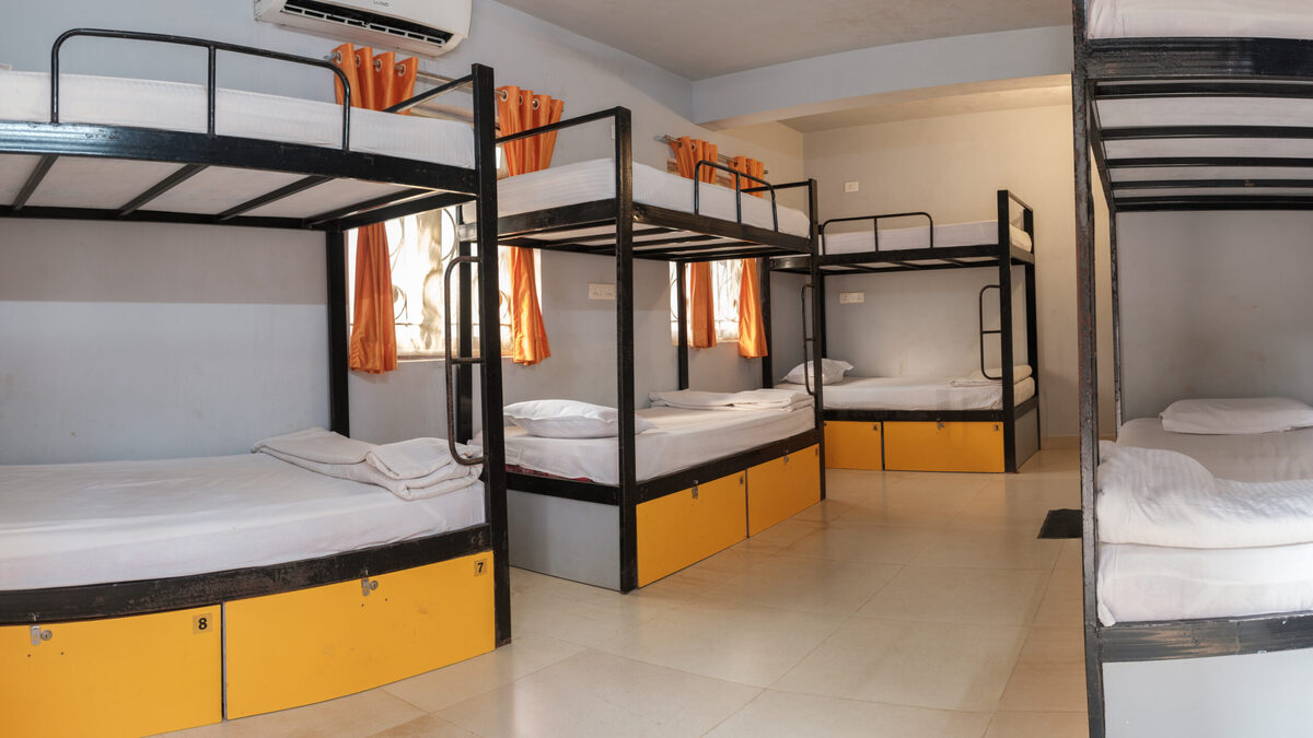 What-Is-It-Like-Staying-In-A-Mixed-Dorm-Hostel what-is-it-like-staying-in-a-mixed-dorm-hostel